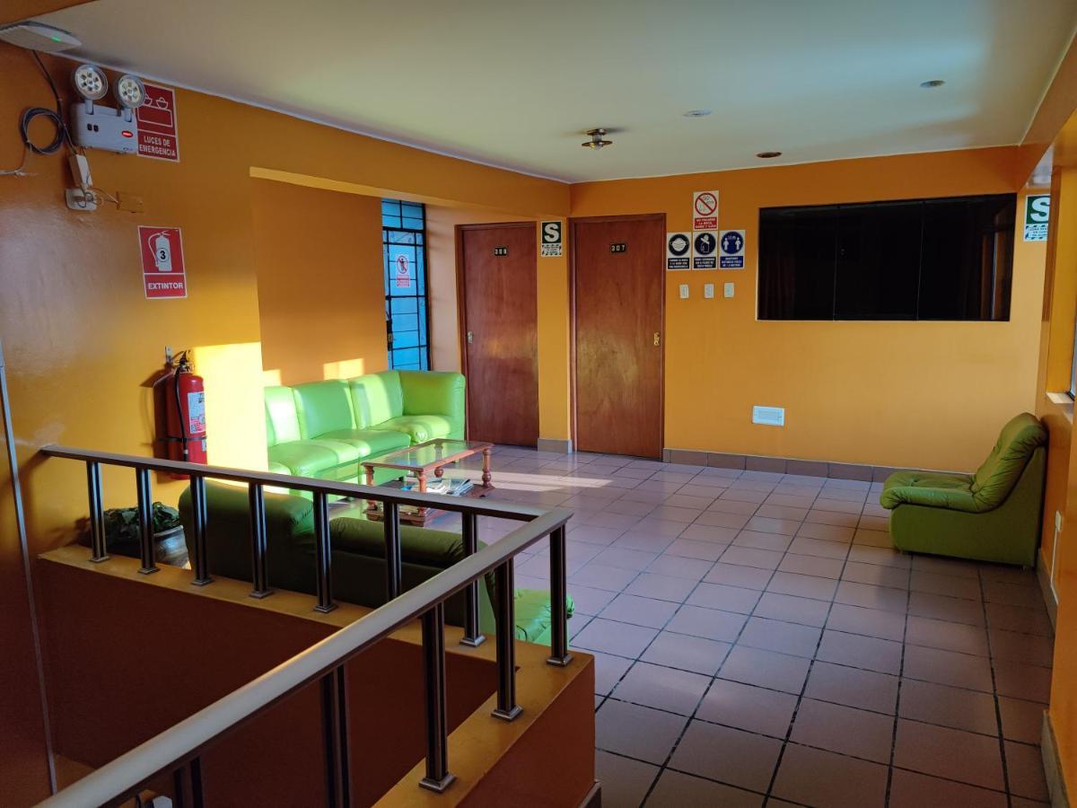 Krusty Hostel B&B Huaraz  Bagian luar foto