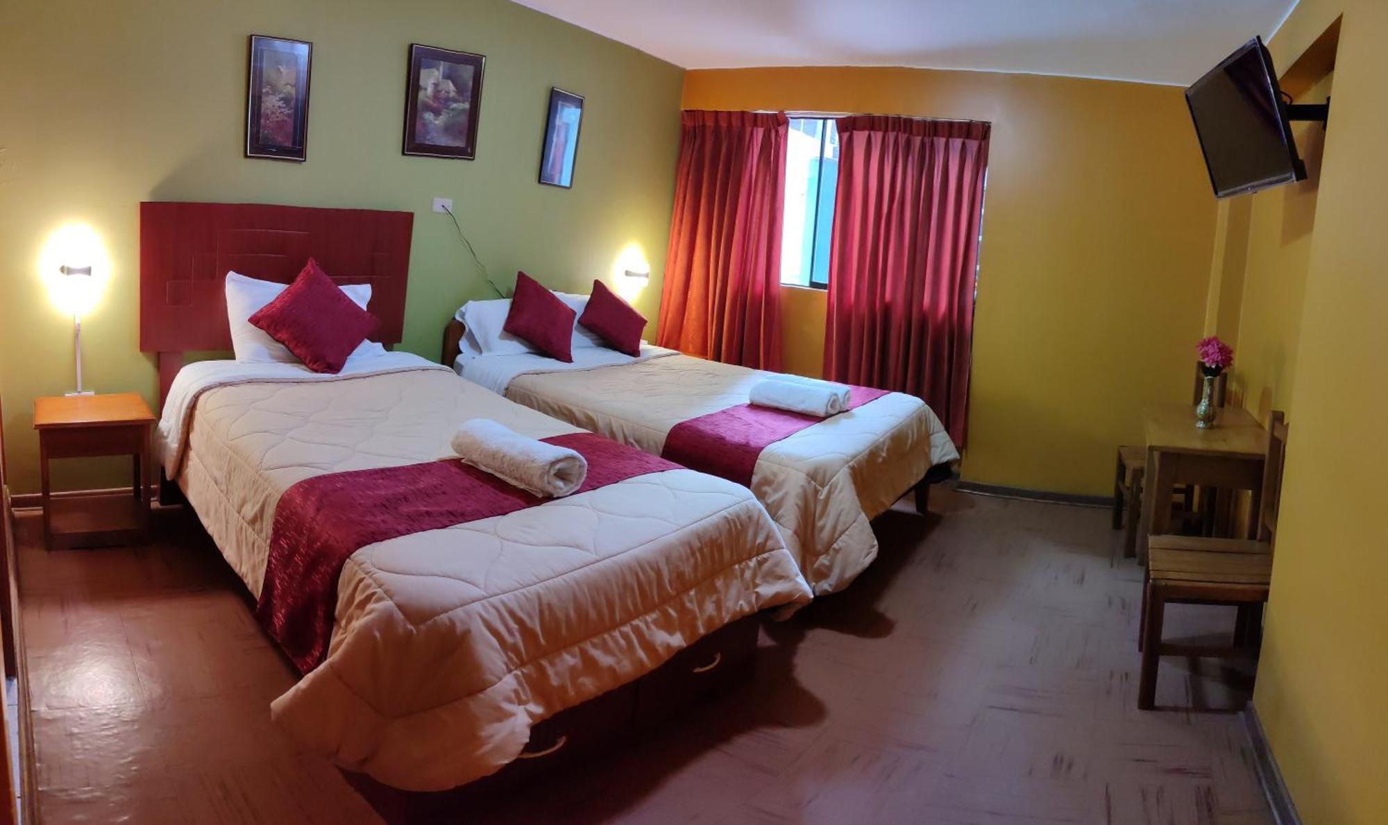 Krusty Hostel B&B Huaraz  Bagian luar foto