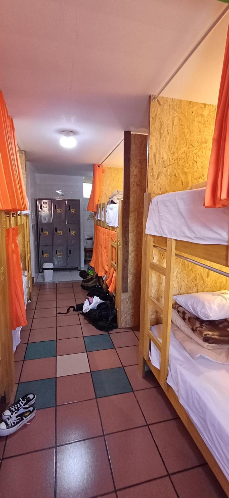 Krusty Hostel B&B Huaraz  Bagian luar foto