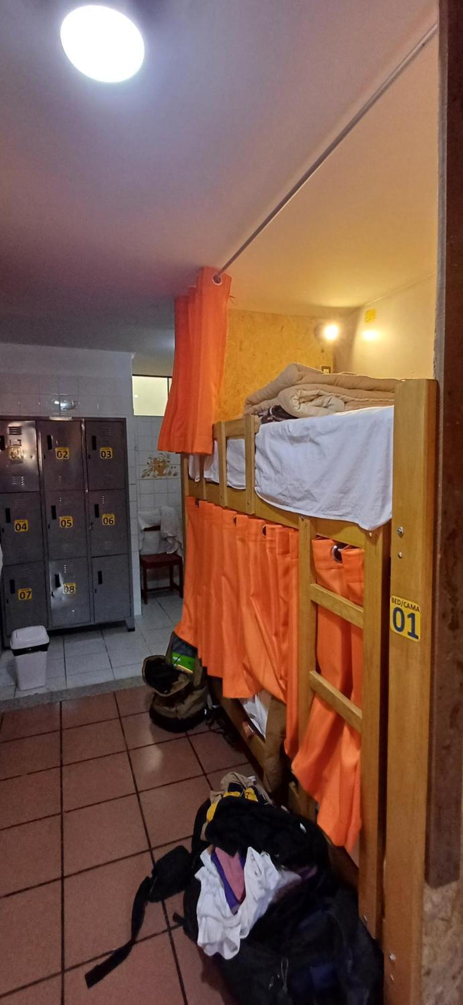 Krusty Hostel B&B Huaraz  Bagian luar foto